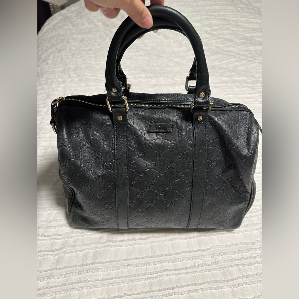 [SOLD] Vintage Gucci Purse!